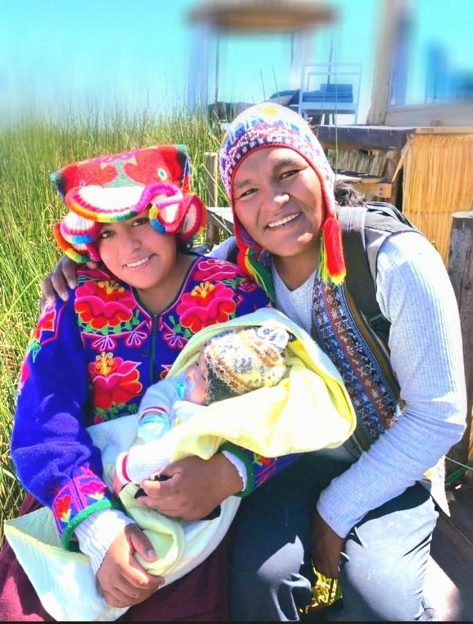 Uros Kay Pacha Lodge Puno Esterno foto