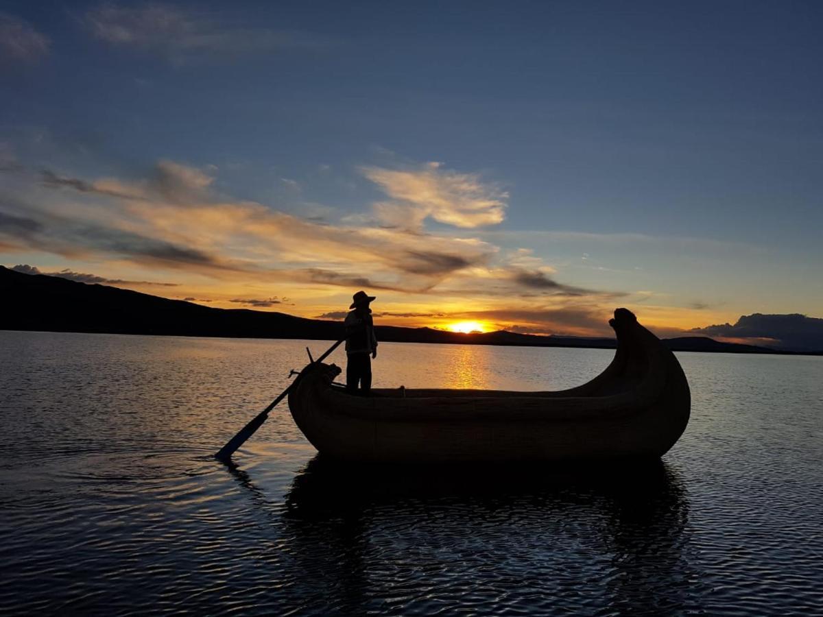 Uros Kay Pacha Lodge Puno Esterno foto