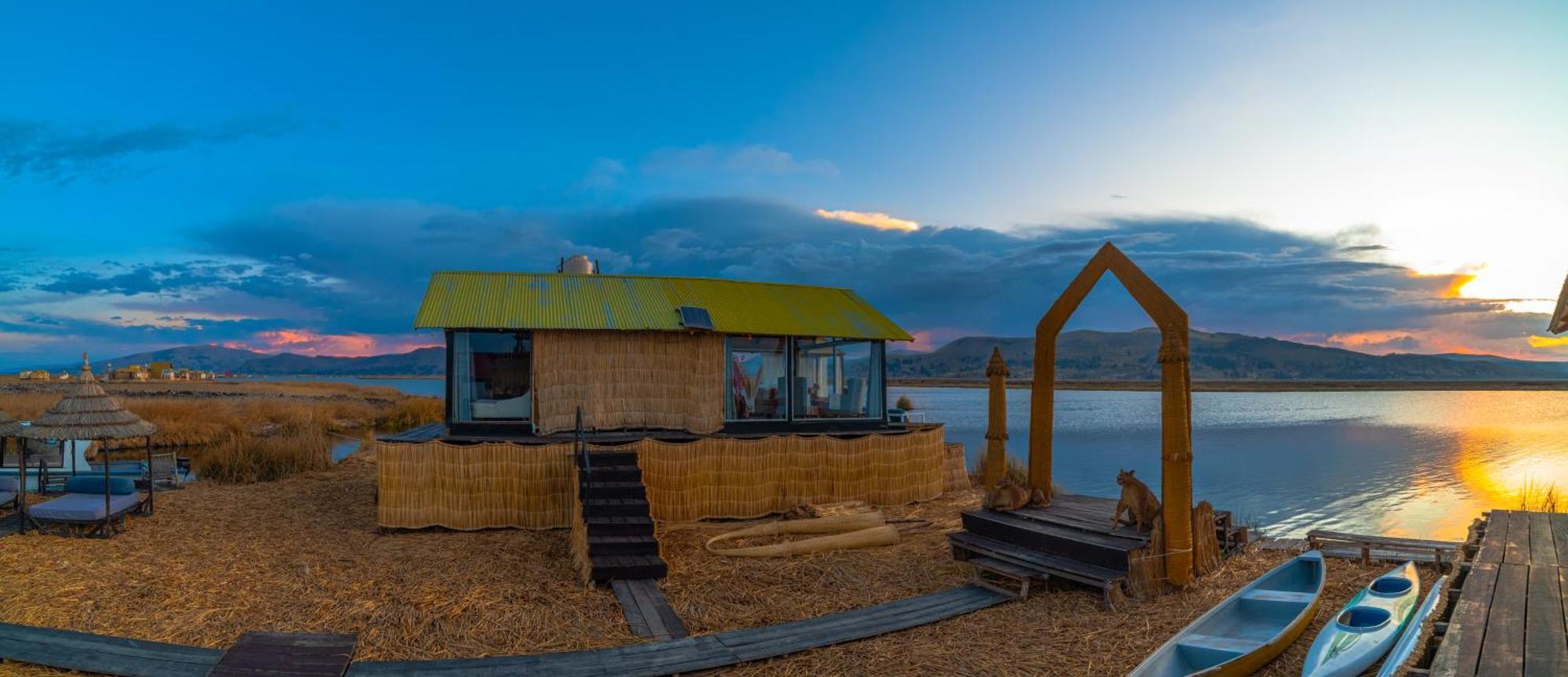Uros Kay Pacha Lodge Puno Esterno foto